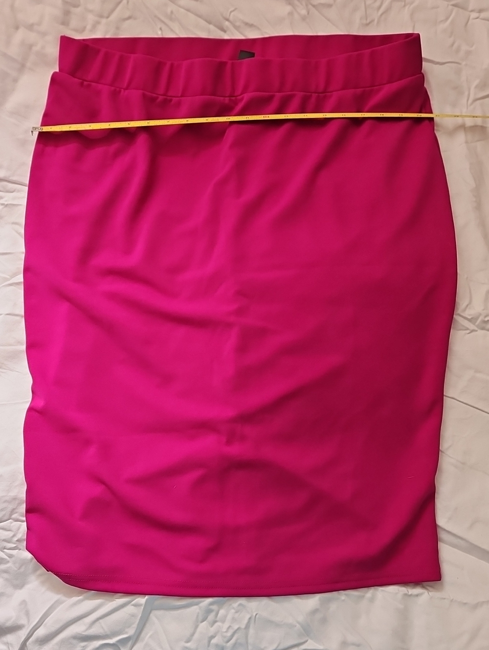 ✨️3 for $20 or 5 for $25✨️ Stretchy Fuschia Pencil Skirt